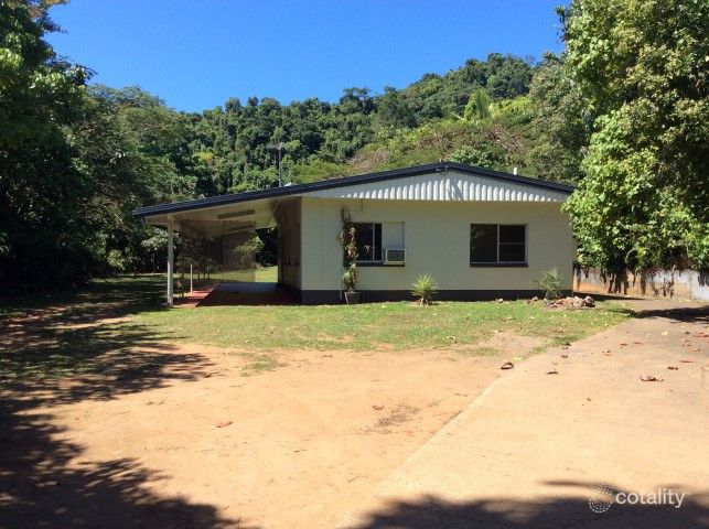 38 Cutten St, Bingil Bay, QLD 4852