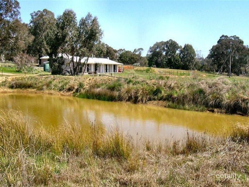 6 Cowper St, Dalton, NSW 2581