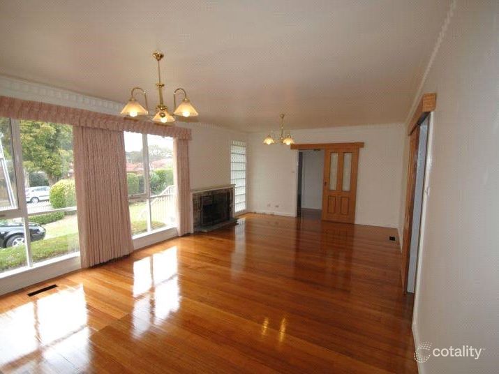 27 St Clair Cres, Mount Waverley, VIC 3149
