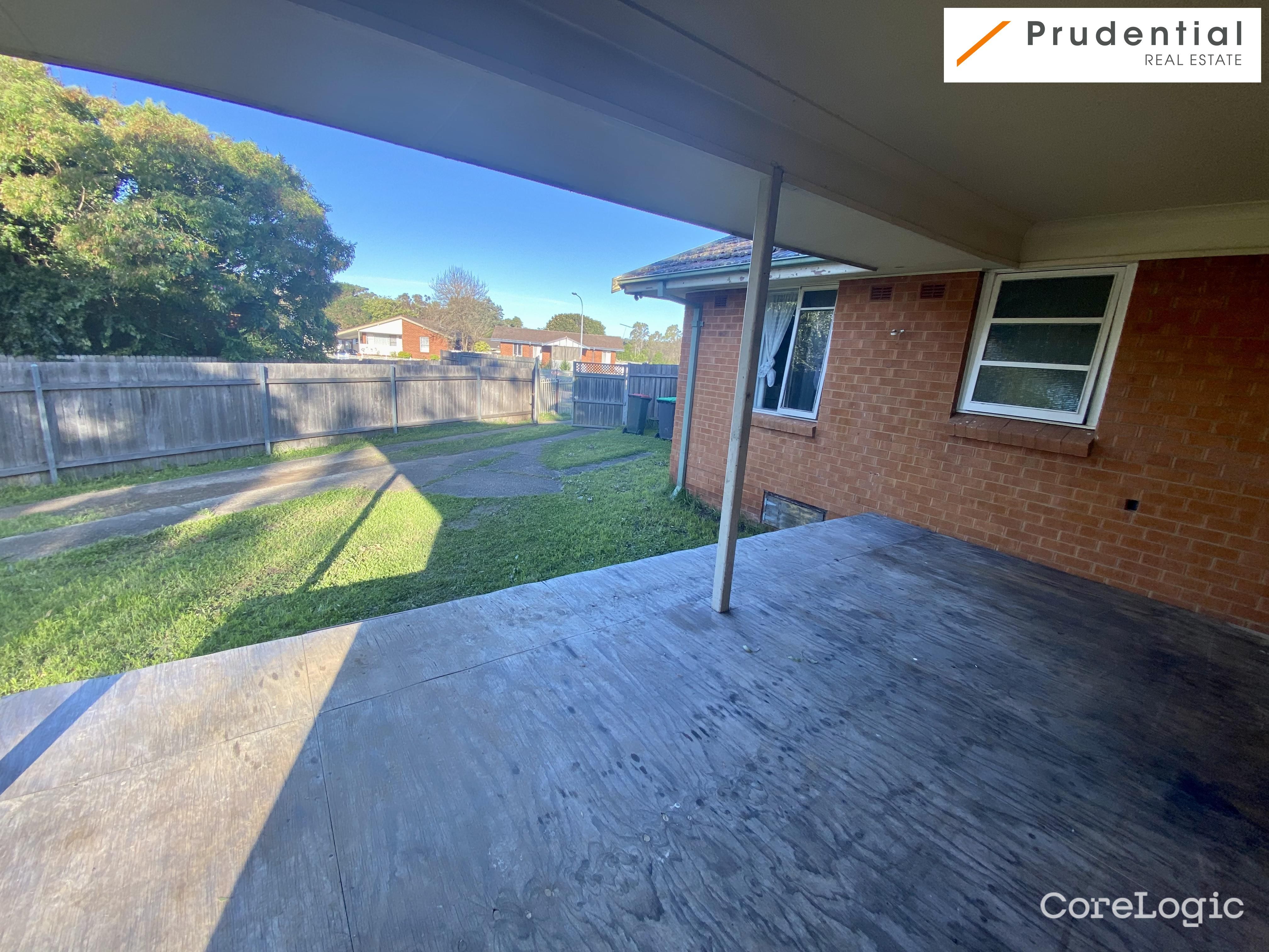221 Riverside Dr, Airds, NSW 2560