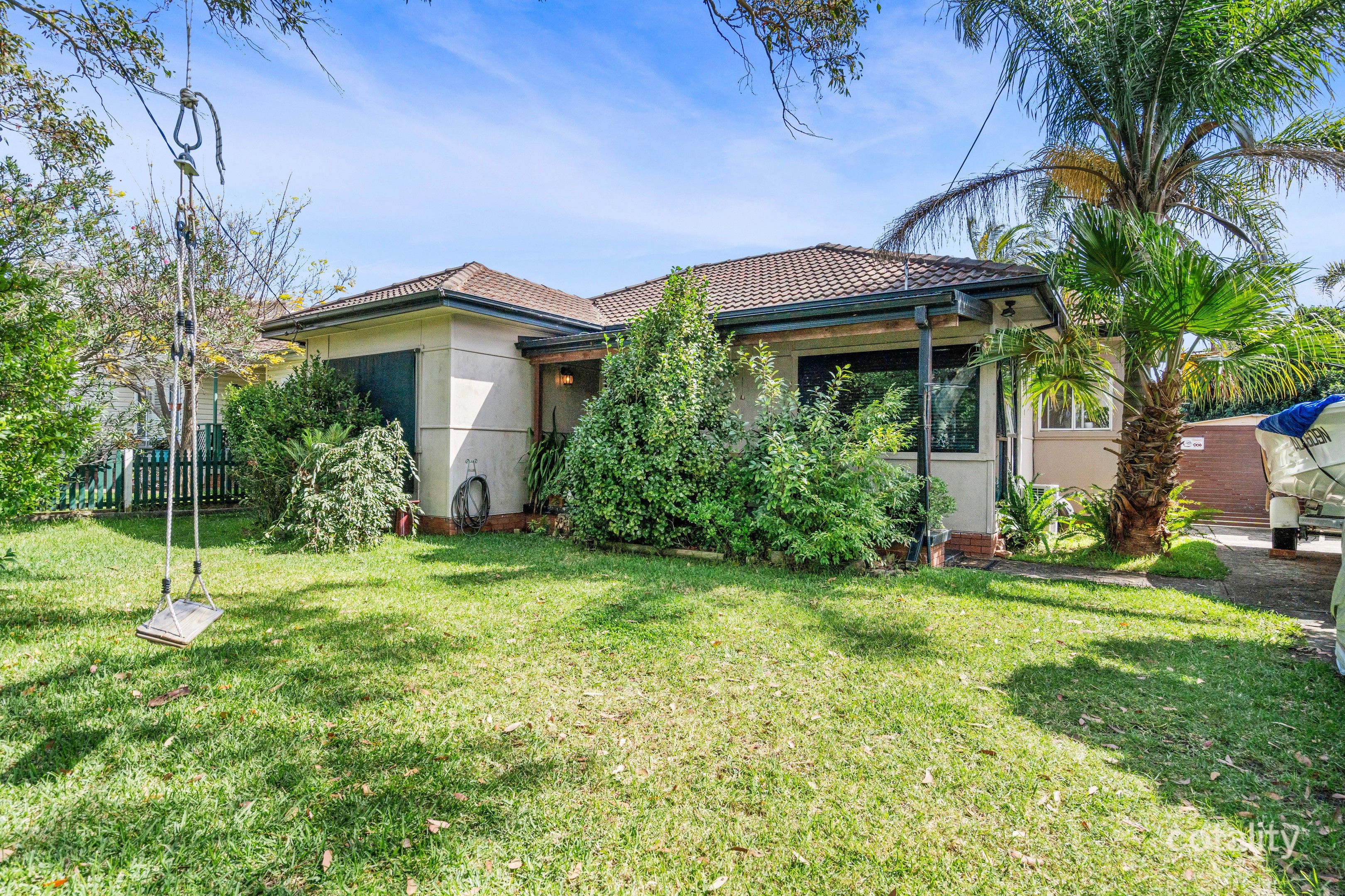 175 Cooriengah Heights Rd, Engadine, NSW 2233