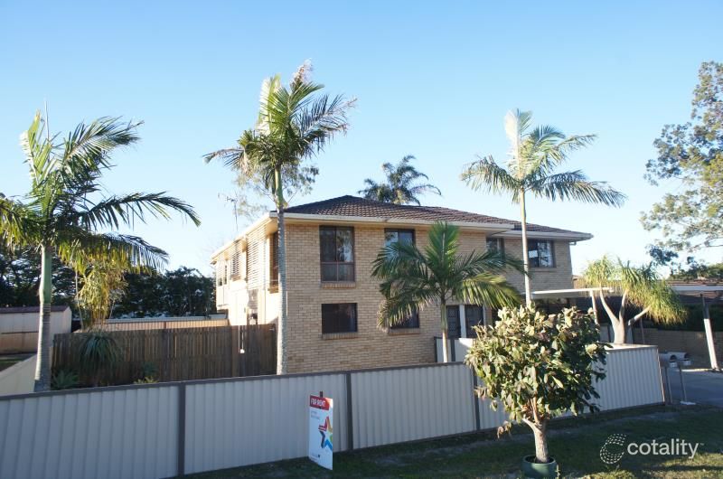 5 Blaxland Ave, Paradise Point, QLD 4216
