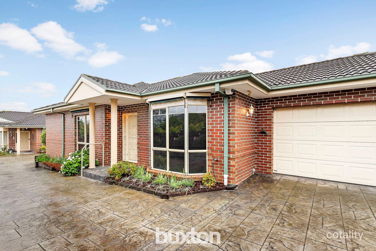 2/9 Moona St, Burwood East, VIC 3151