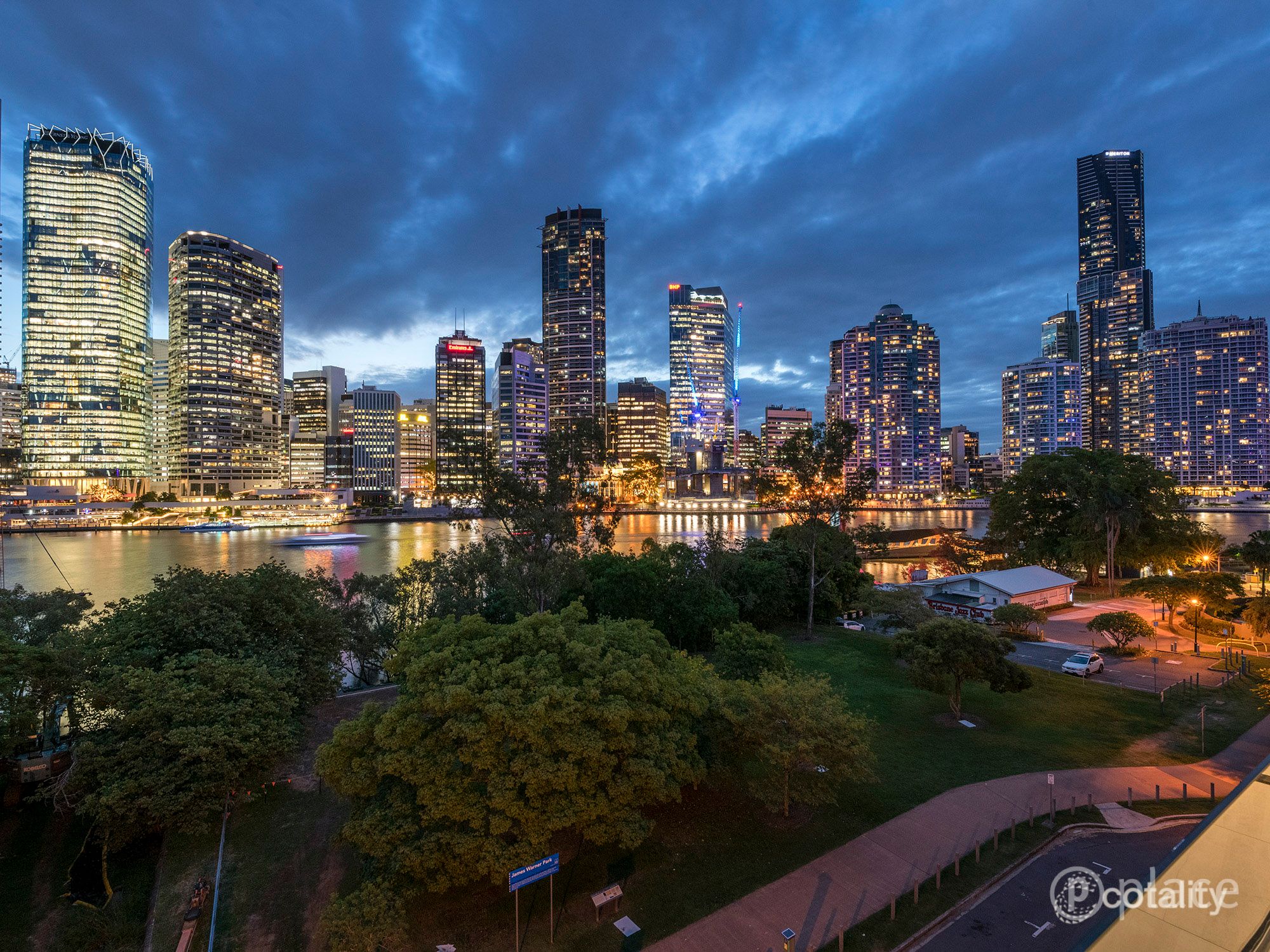 601/24 Annie St, Kangaroo Point, QLD 4169