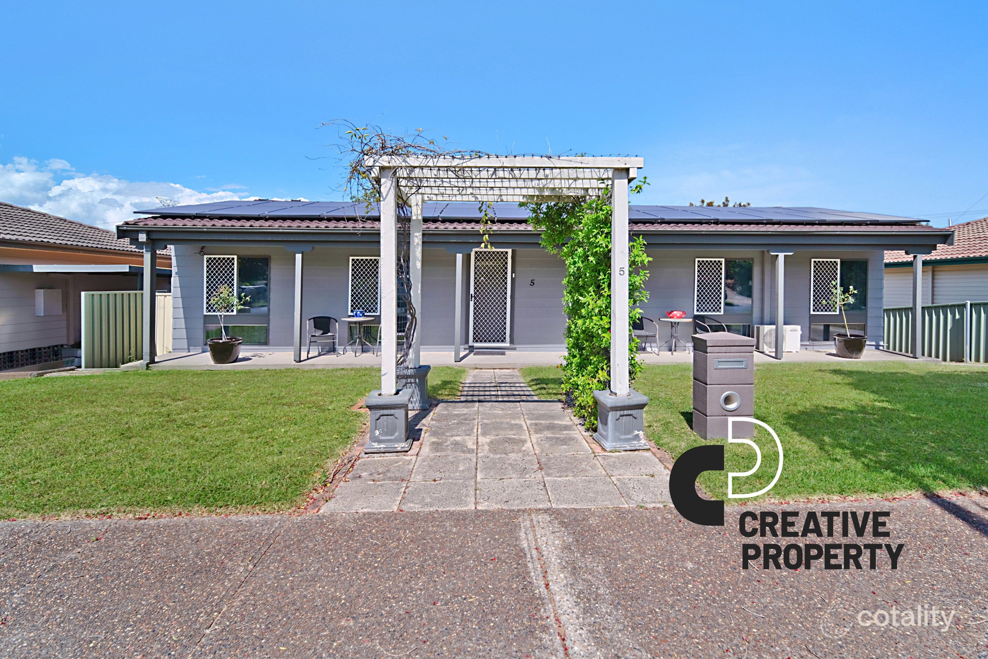 5 Gloaming Cl, Maryland, NSW 2287