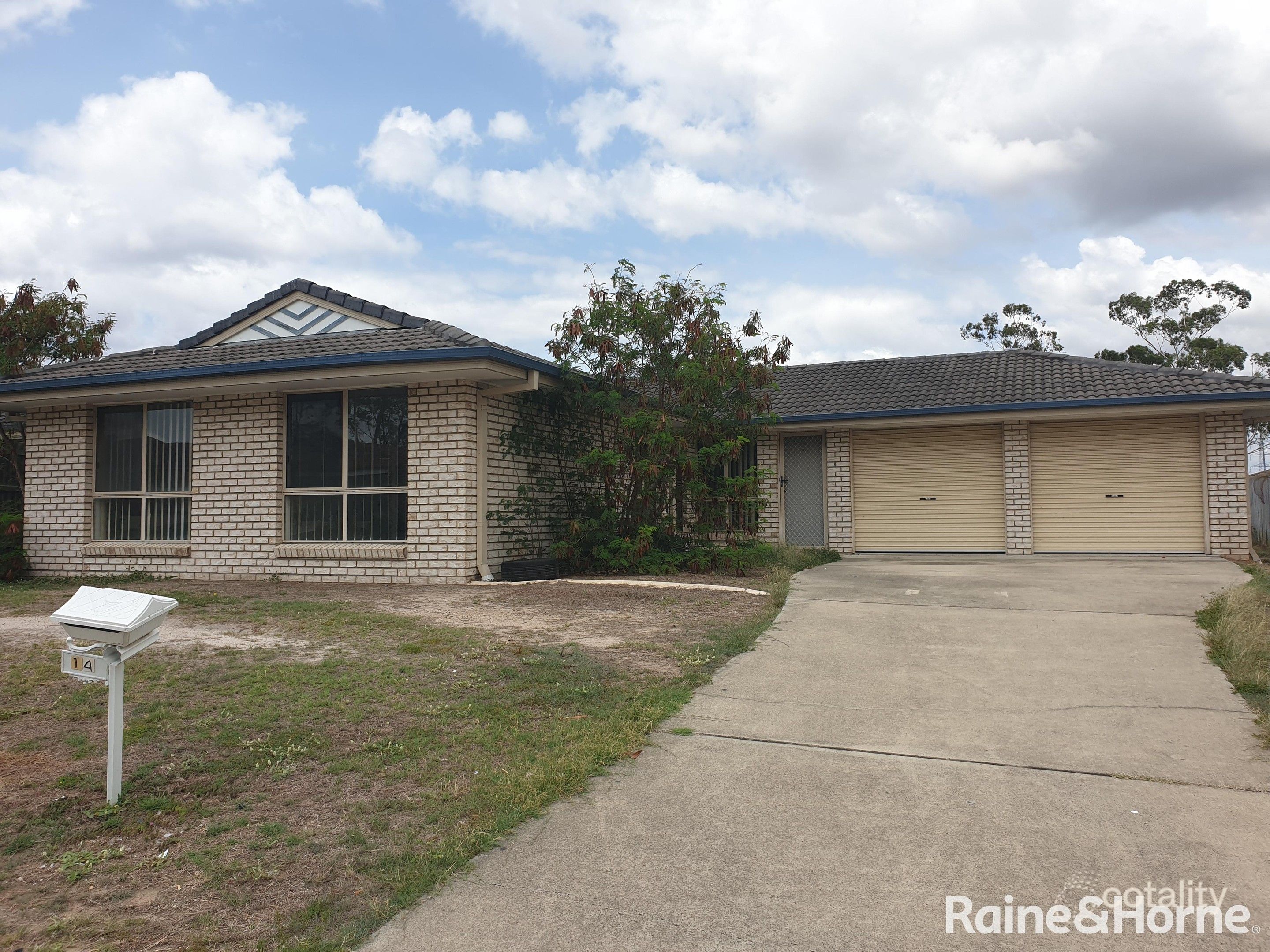 14 Barnes Ct, Redbank, QLD 4301