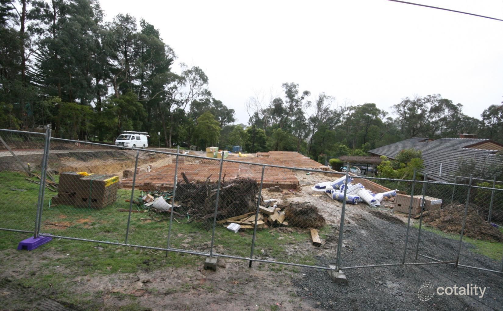 1 Wisteria Way, Warranwood, VIC 3134