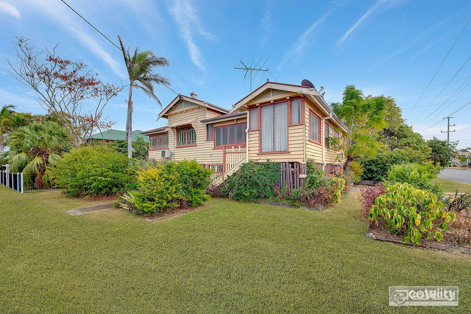 70 Park St, Park Avenue, QLD 4701