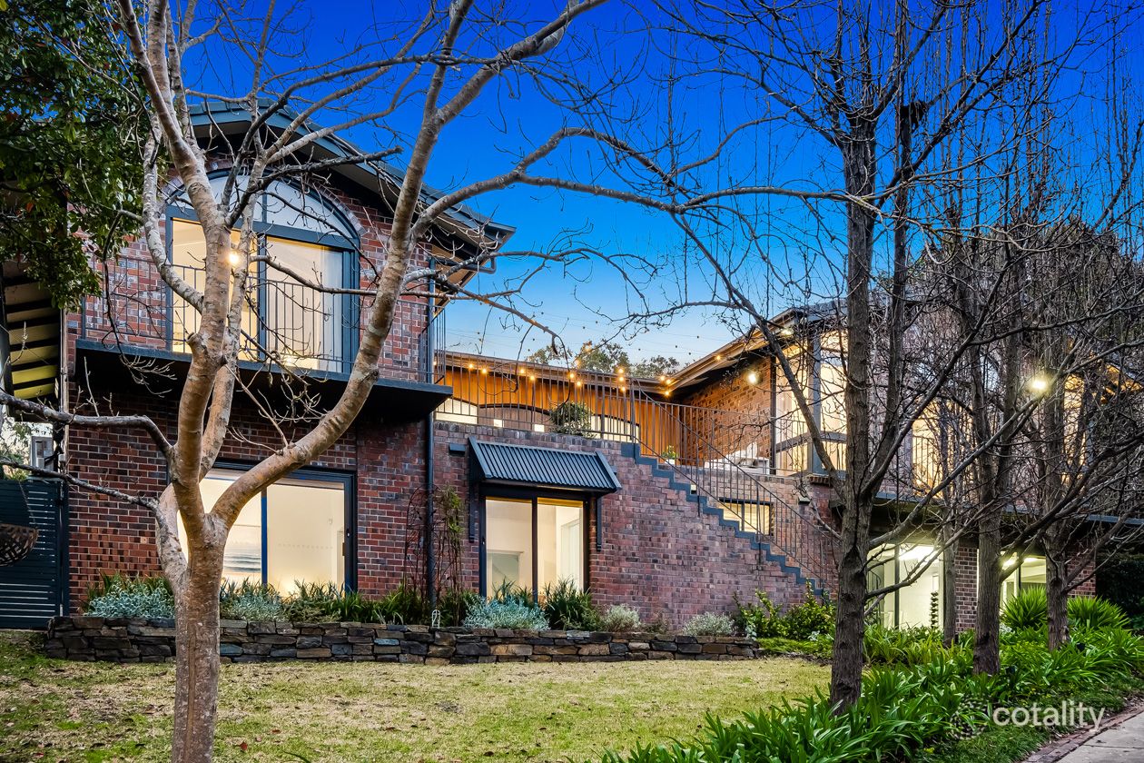 70 Gleneagles Rd, Mount Osmond, SA 5064