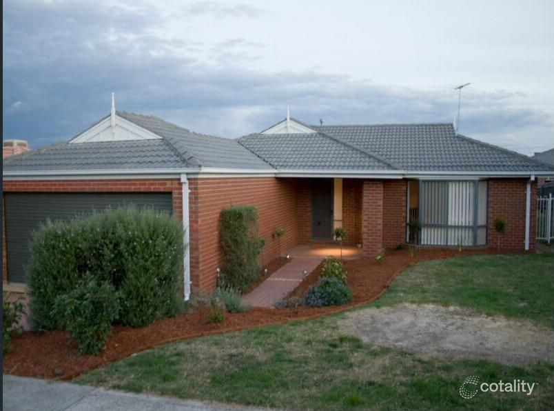 50 Earlsfield Dr, Berwick, VIC 3806