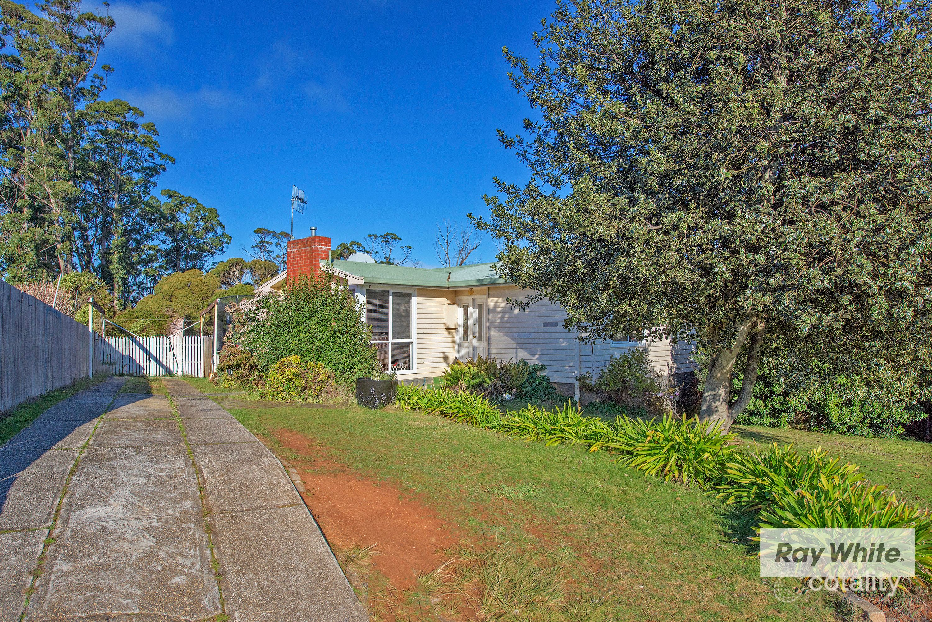 4 Southern Pl, Somerset, TAS 7322