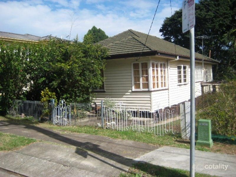 2 Milford St, Ipswich, QLD 4305