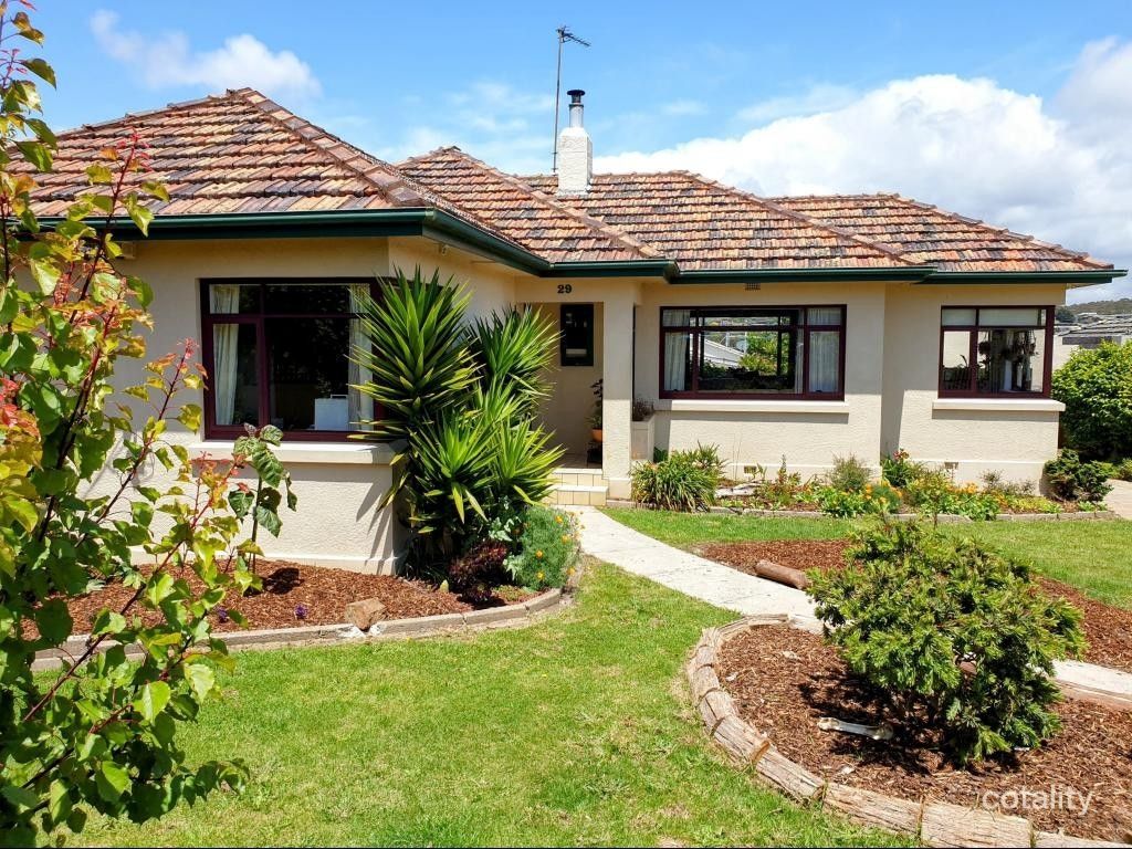29 Hilltop Ave, Devonport, TAS 7310