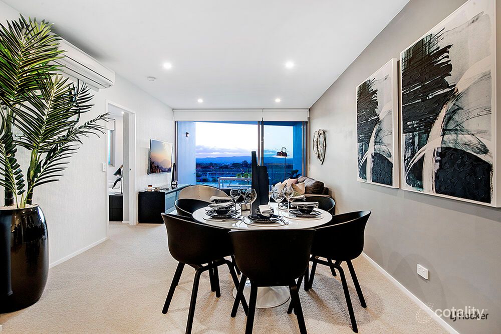 301/51 Peerless Ave, Mermaid Beach, QLD 4218