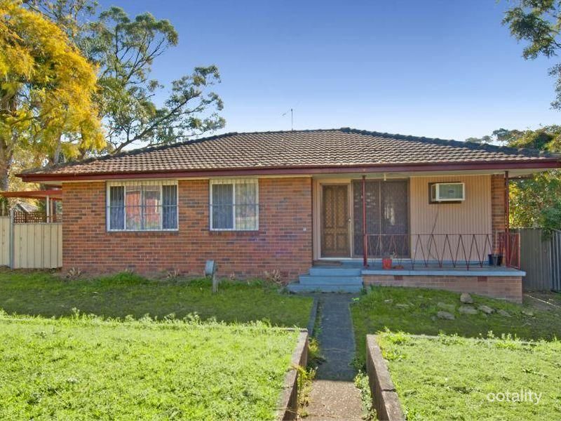 28 Leyte Ave, Lethbridge Park, NSW 2770