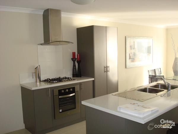 108b Kahana Pkwy, Butler, WA 6036