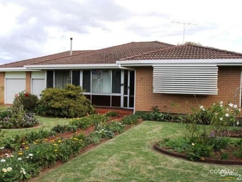 360 Bridge St, Wilsonton, QLD 4350