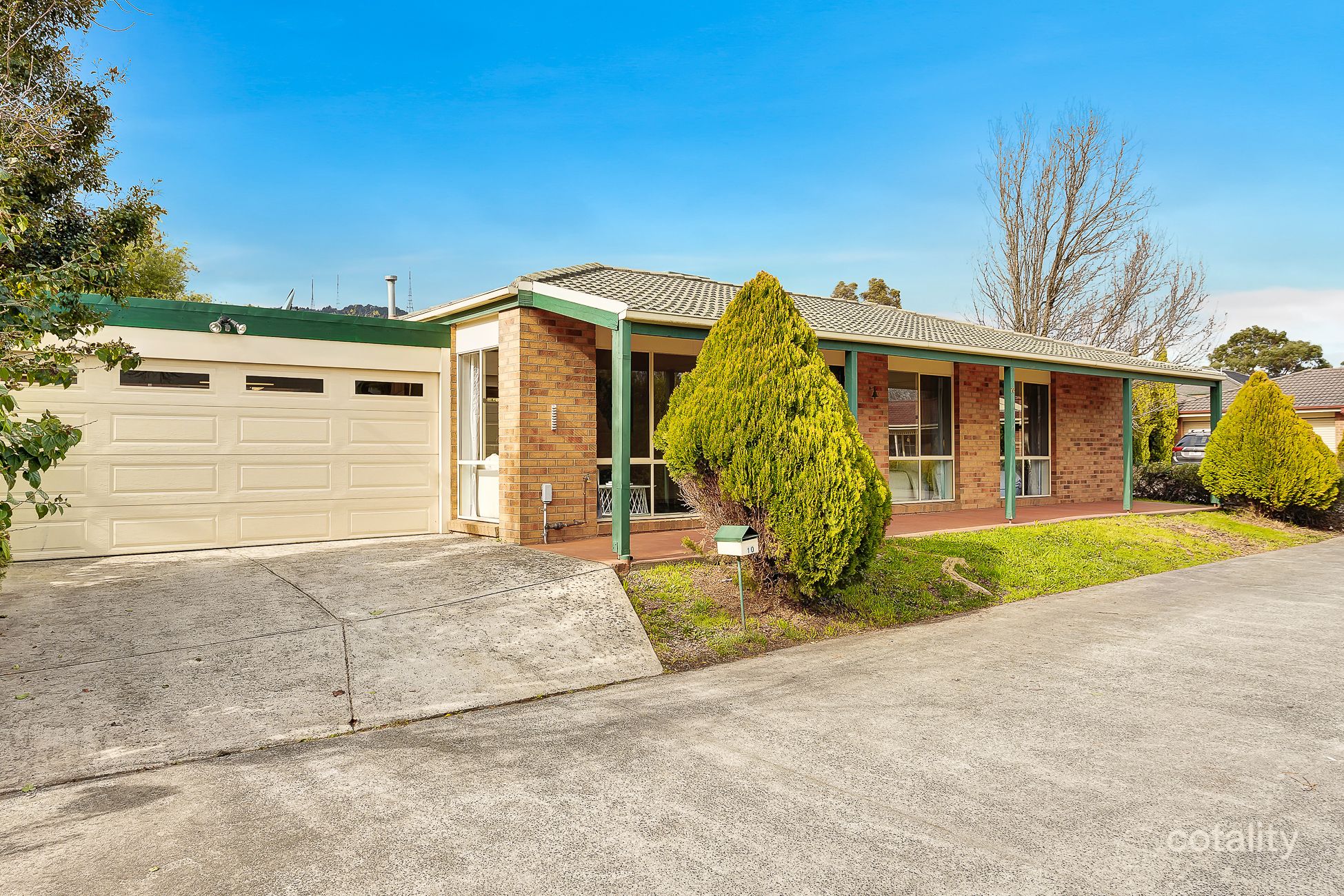 10 Snow Gum Dr, Kilsyth South, VIC 3137