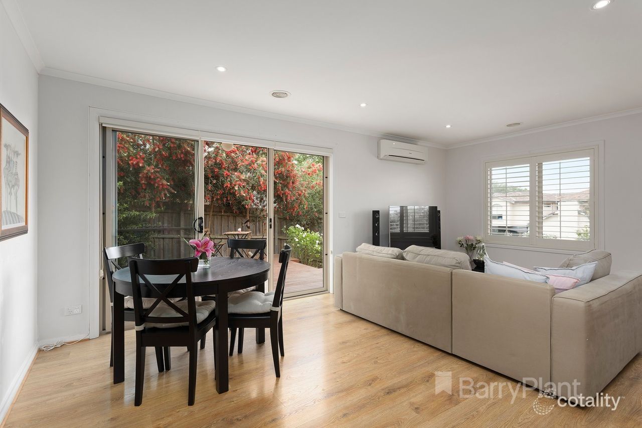 17 Braid Hill Rd, Macleod, VIC 3085