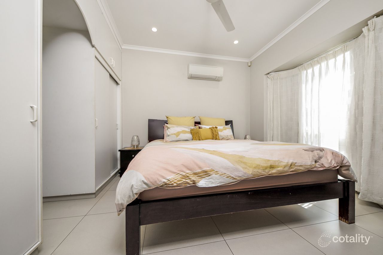 10 Radomi Cl, Coconut Grove, NT 0810