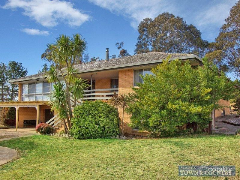 30 Dangarsleigh Rd, Armidale, NSW 2350