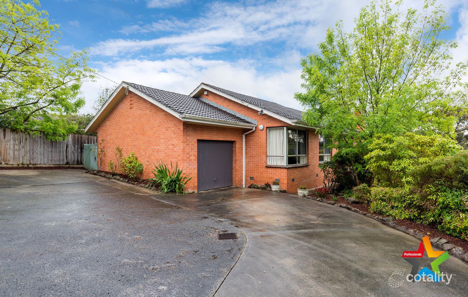 42 Felix Gr, Mooroolbark, VIC 3138
