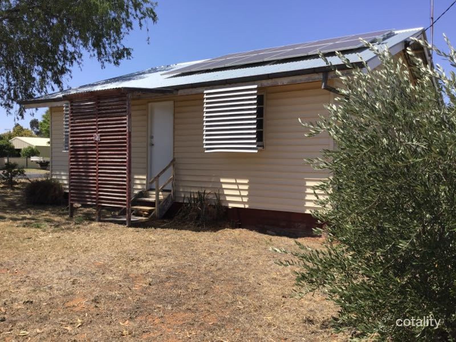 27 Windmill Rd, Chinchilla, QLD 4413