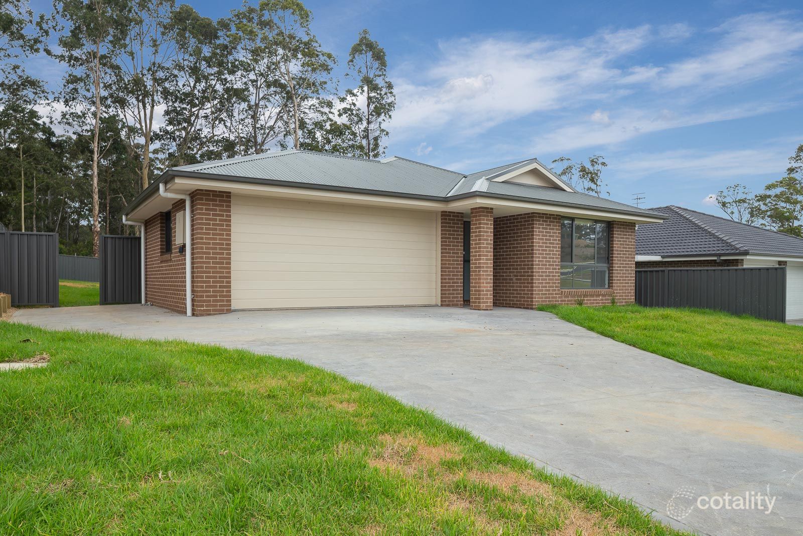 52 Freycinet Dr, Sunshine Bay, NSW 2536