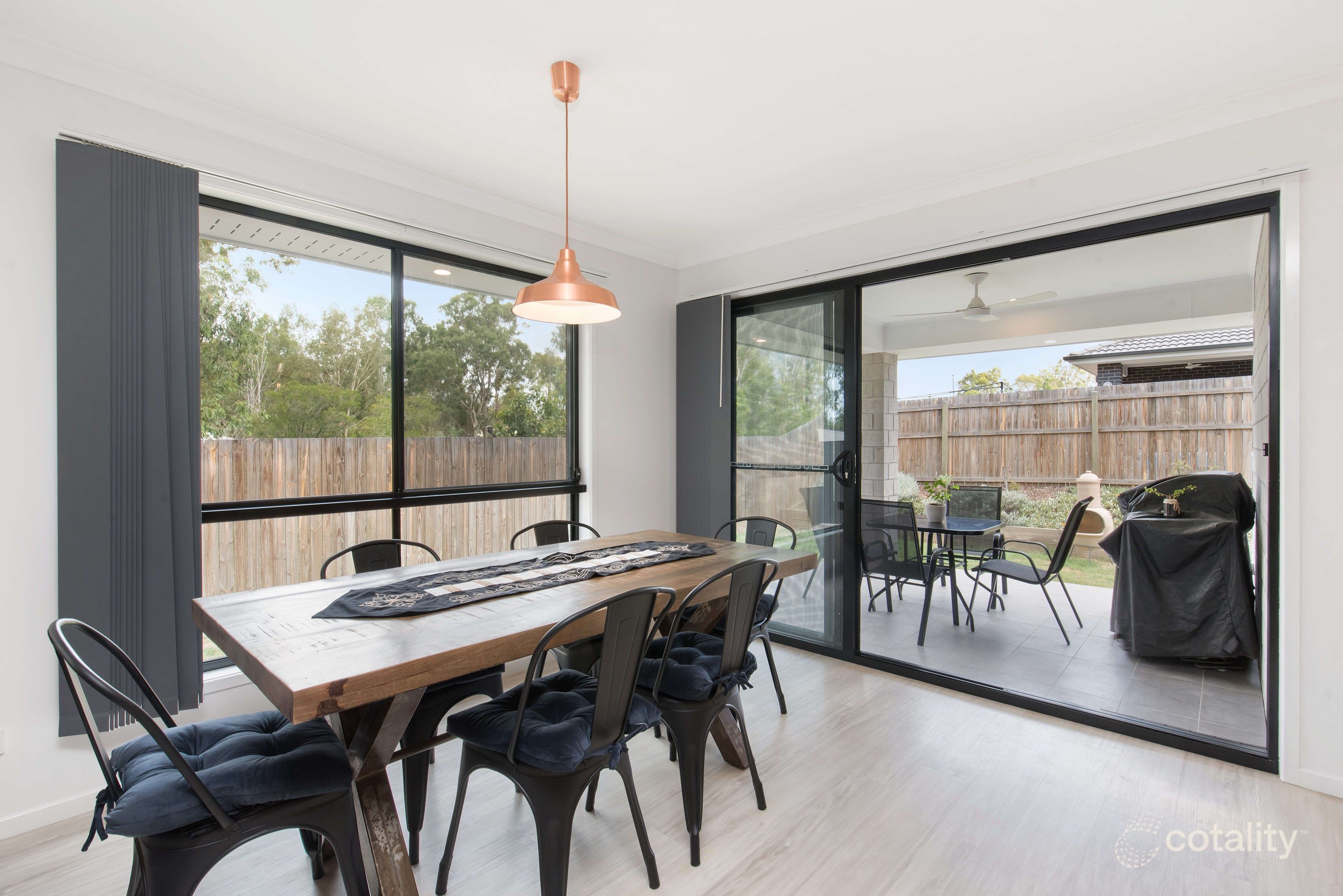 25 Wattlebird Ct, Redbank Plains, QLD 4301
