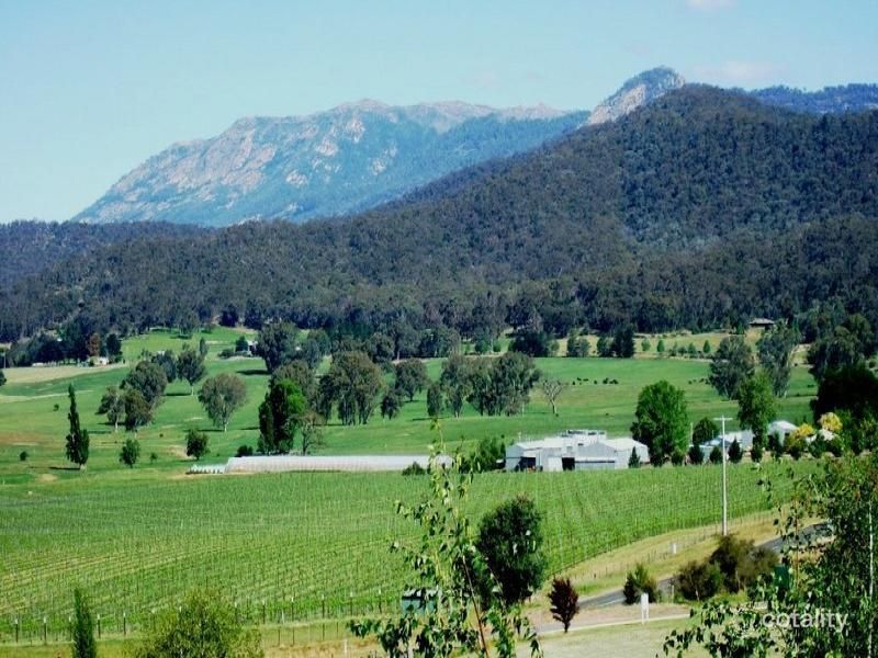 109 Buffalo Creek Rd, Myrtleford, VIC 3737