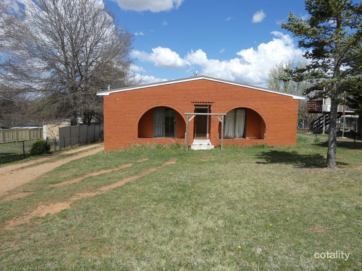 30 Stoke St, Adaminaby, NSW 2629