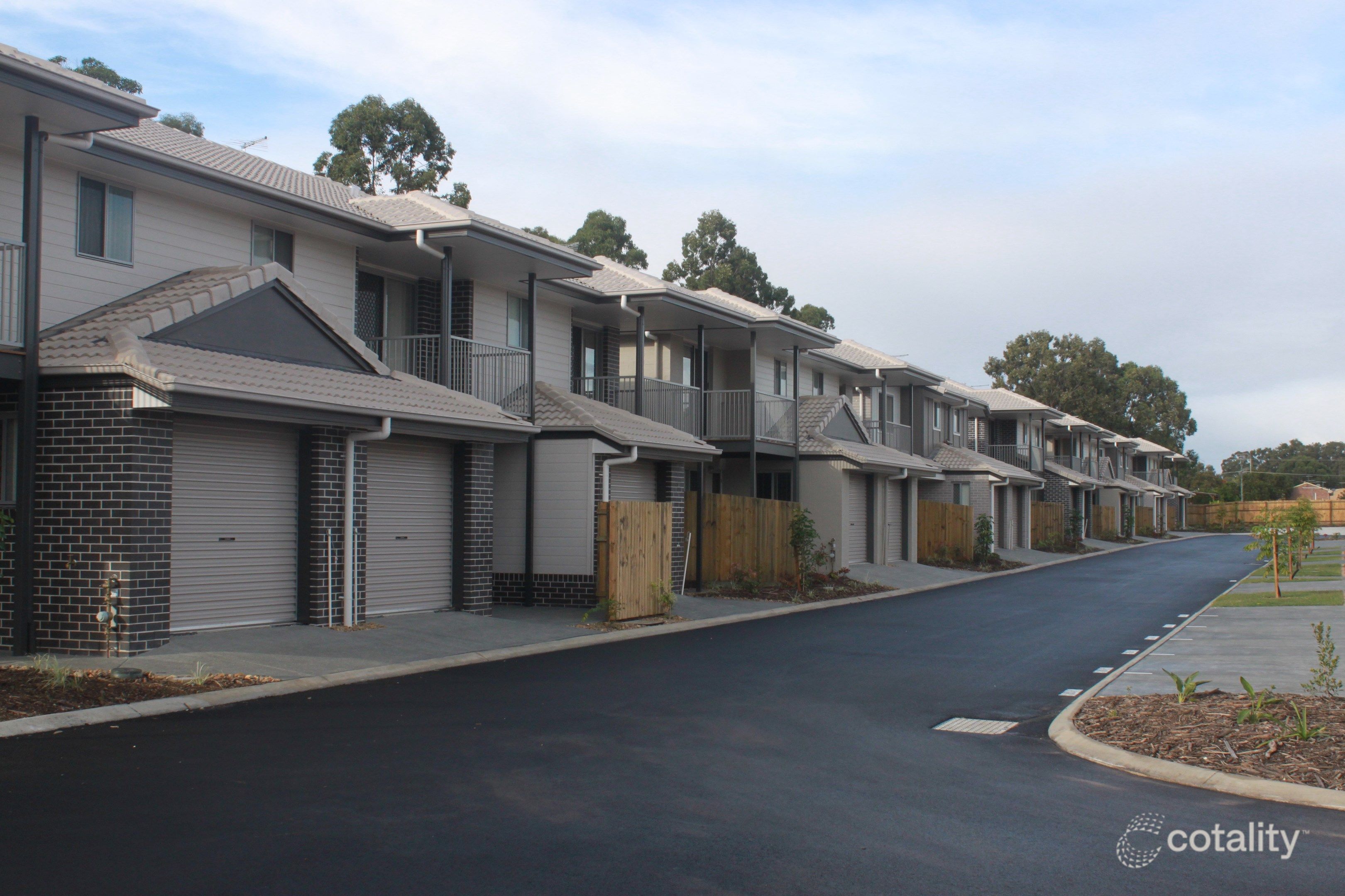 27/104a River Hills Rd, Eagleby, QLD 4207