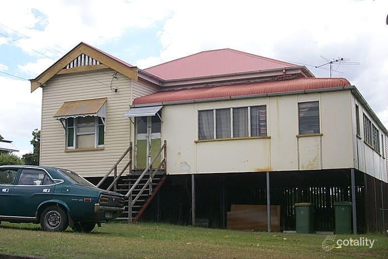 15 Brilliant St, Newtown, QLD 4305