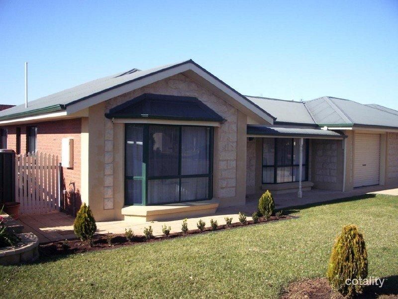 12 Tatiara Tce, Bordertown, SA 5268