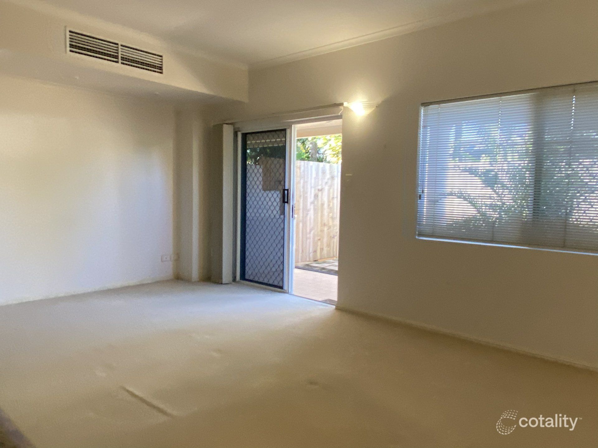 21/34-40 Lily St, Cairns North, QLD 4870