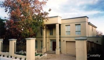 11 Maltravers Rd, Ivanhoe East, VIC 3079