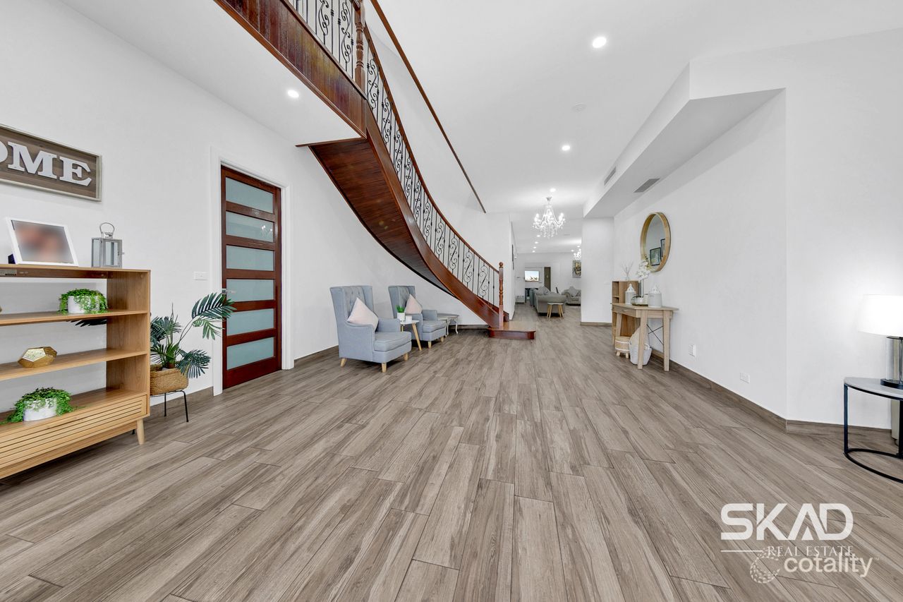 62 Mackellar Dr, Roxburgh Park, VIC 3064