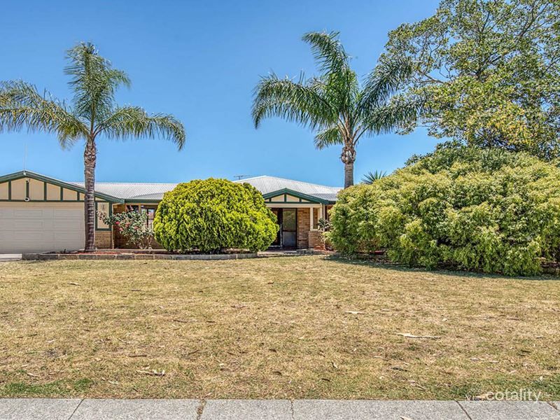 33 Redheart Dr, Thornlie, WA 6108