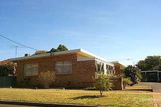 11 Leichhardt St, Centenary Heights, QLD 4350