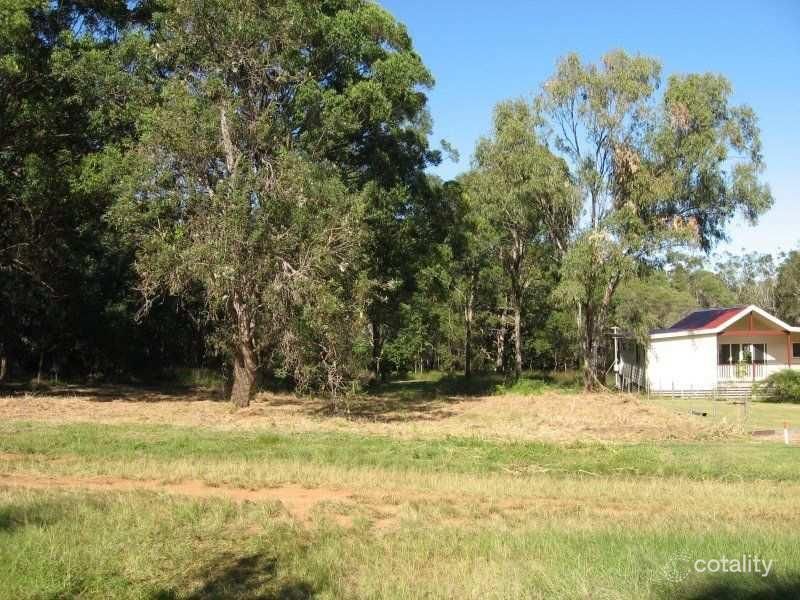 7 Taylor St, Russell Island, QLD 4184