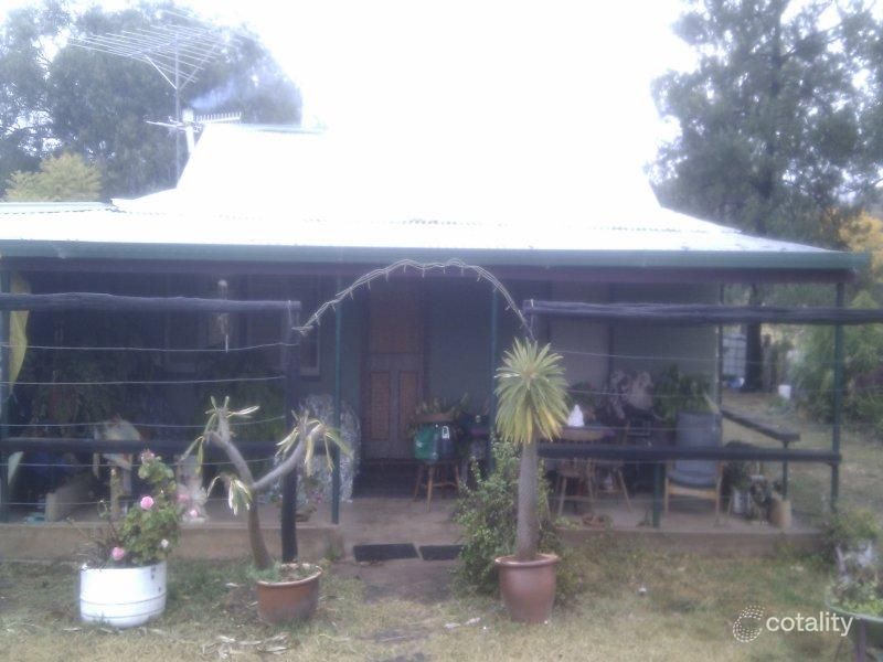 11-13 Seventh Ave, Cracow, QLD 4719