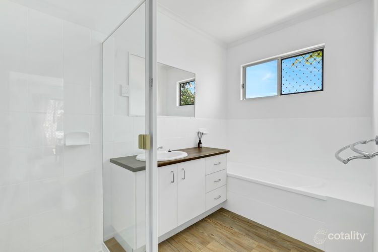 1/1 Parkvista Ct, Burnside, QLD 4560