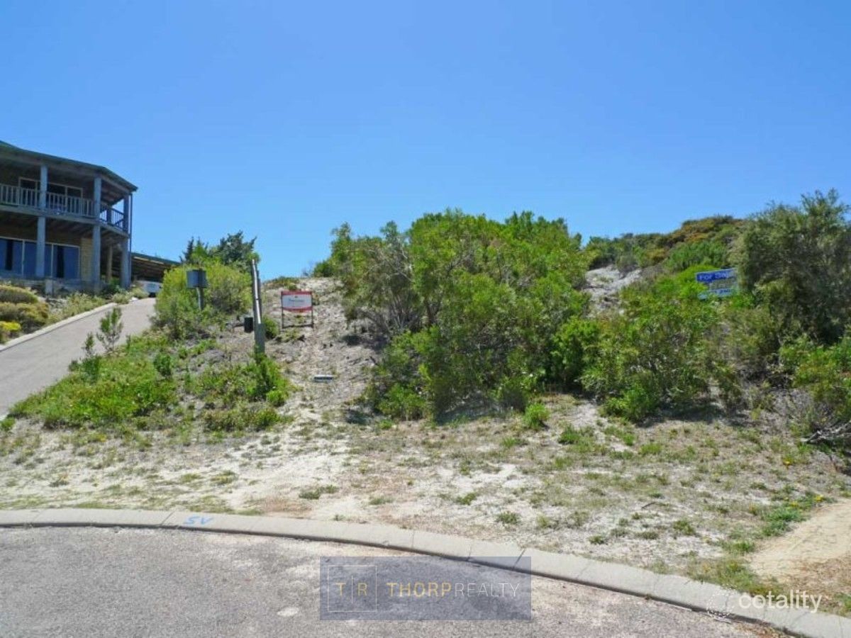 15 Ingleton Pl, West Beach, WA 6450