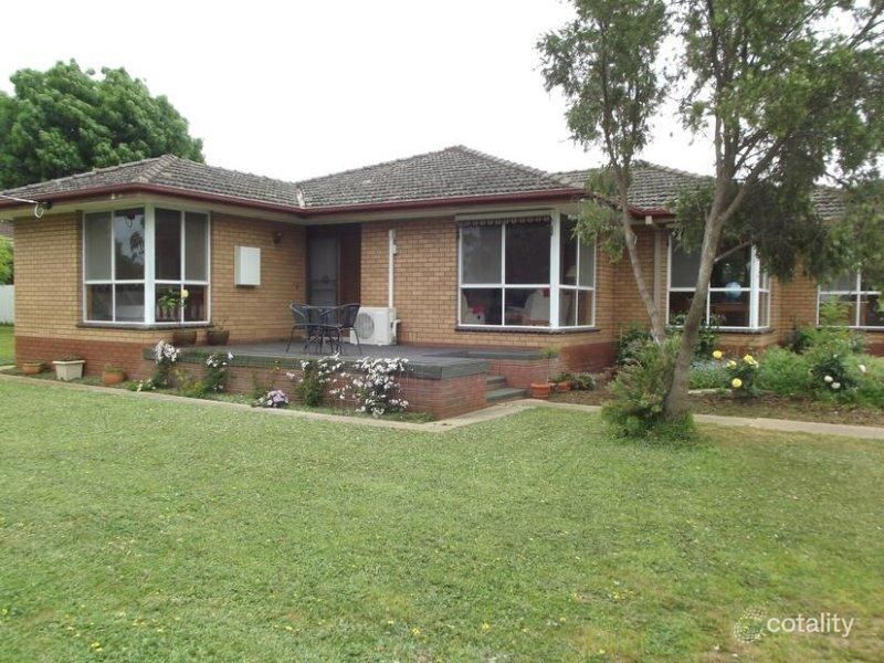 14 Mccallum St, Carisbrook, VIC 3464