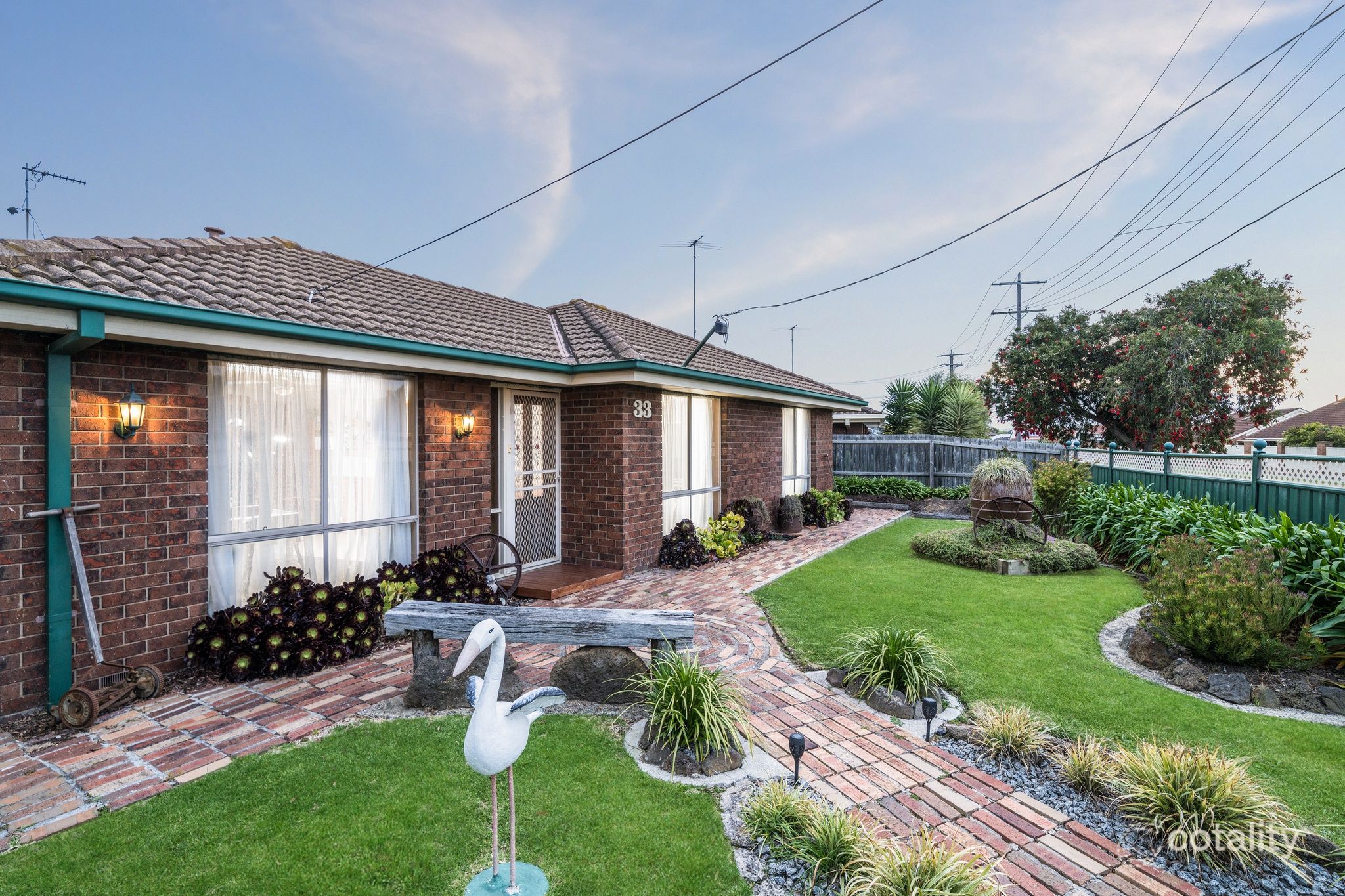 33 Aldershot Rd, St Albans Park, VIC 3219