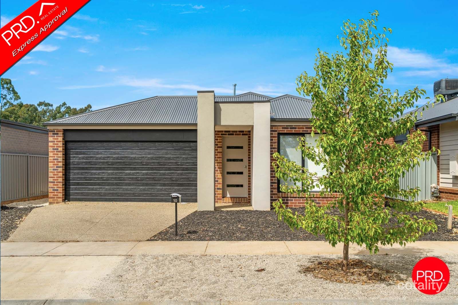 10 Elstead Dr, Strathdale, VIC 3550