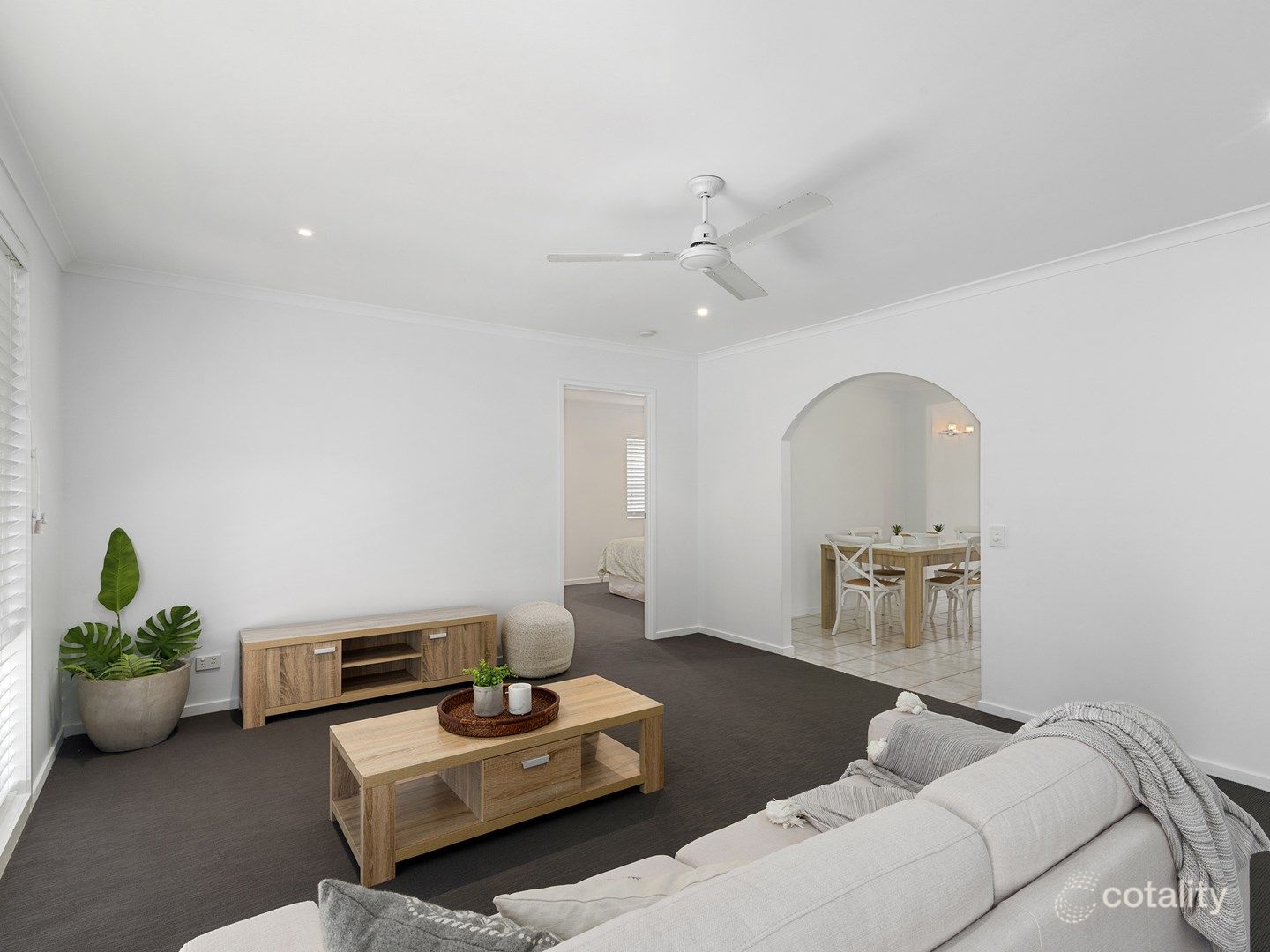 161 Mallawa Dr, Palm Beach, QLD 4221