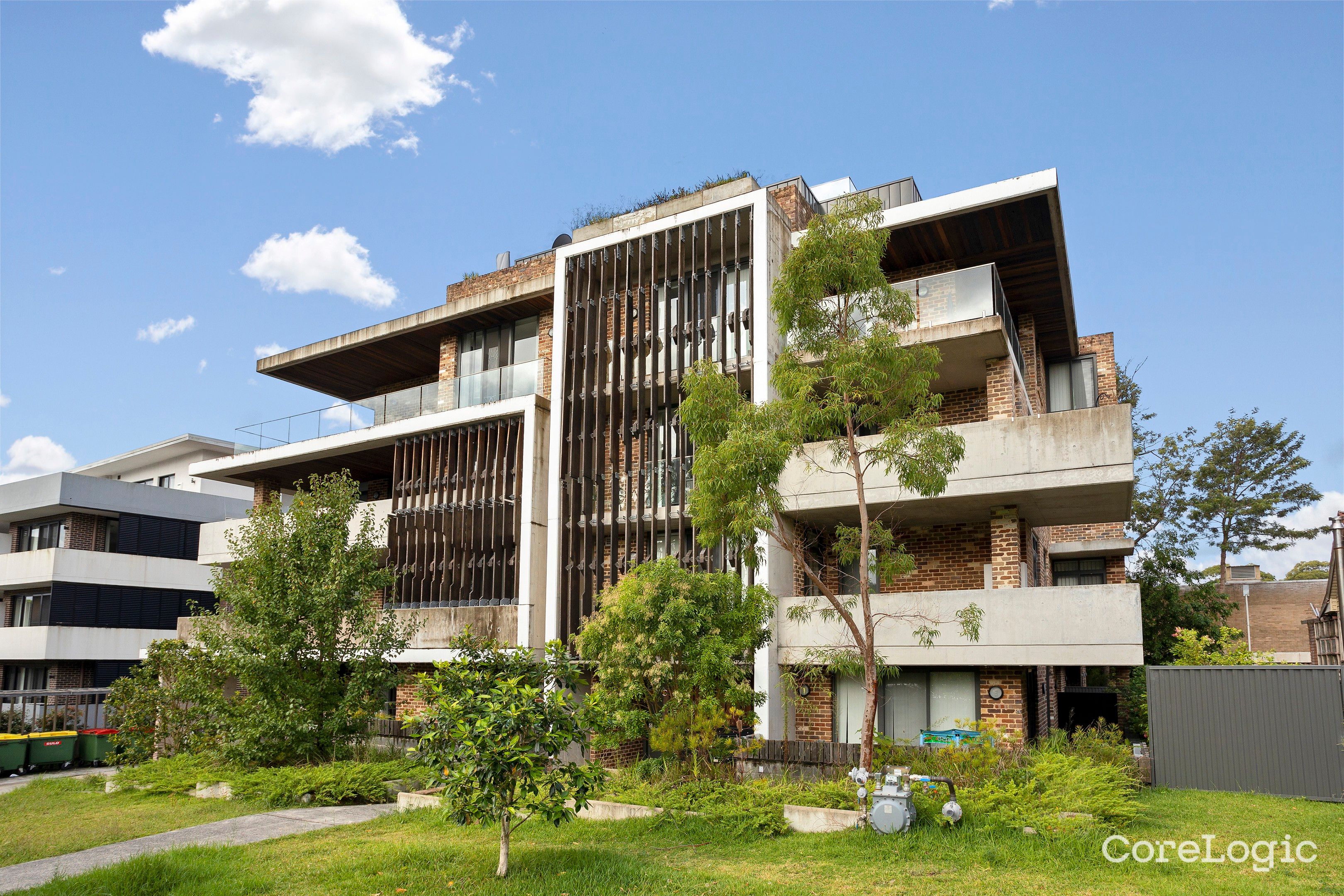 17/14 Bouvardia St, Asquith, NSW 2077
