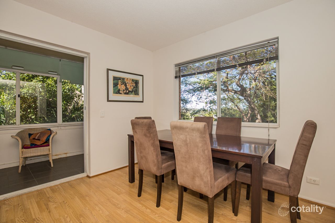 3/9 Robertson Ave, Greenslopes, QLD 4120