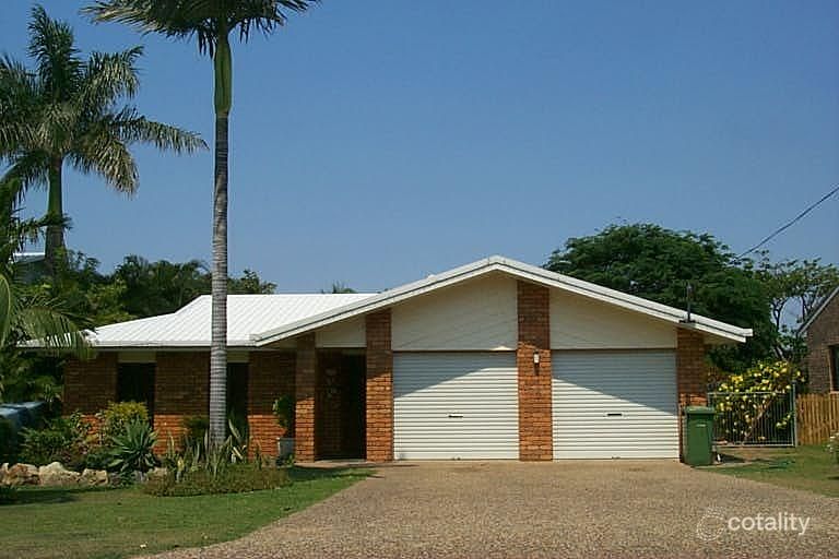 17 Hellas St, Barlows Hill, QLD 4703